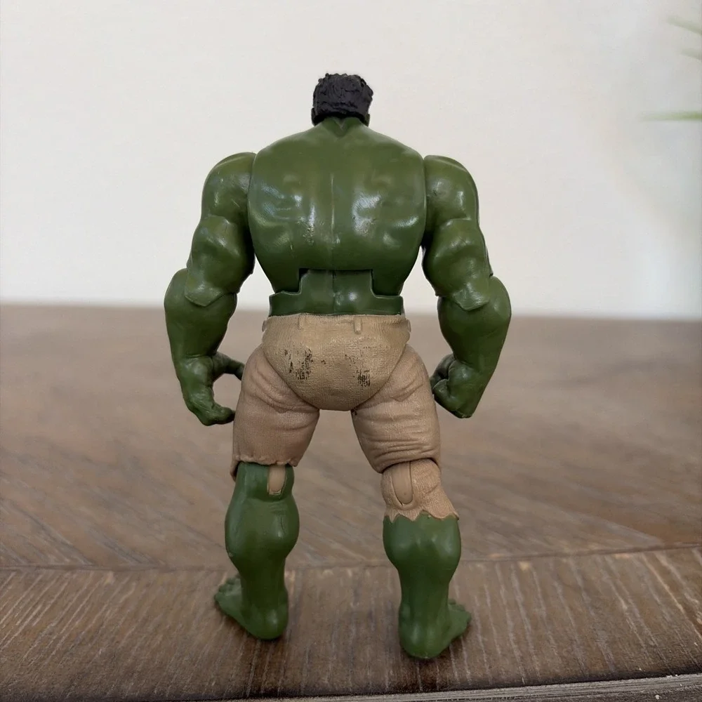 2011‎ Hasbro Marvel Universe Gamma Smash Hulk 4.75
